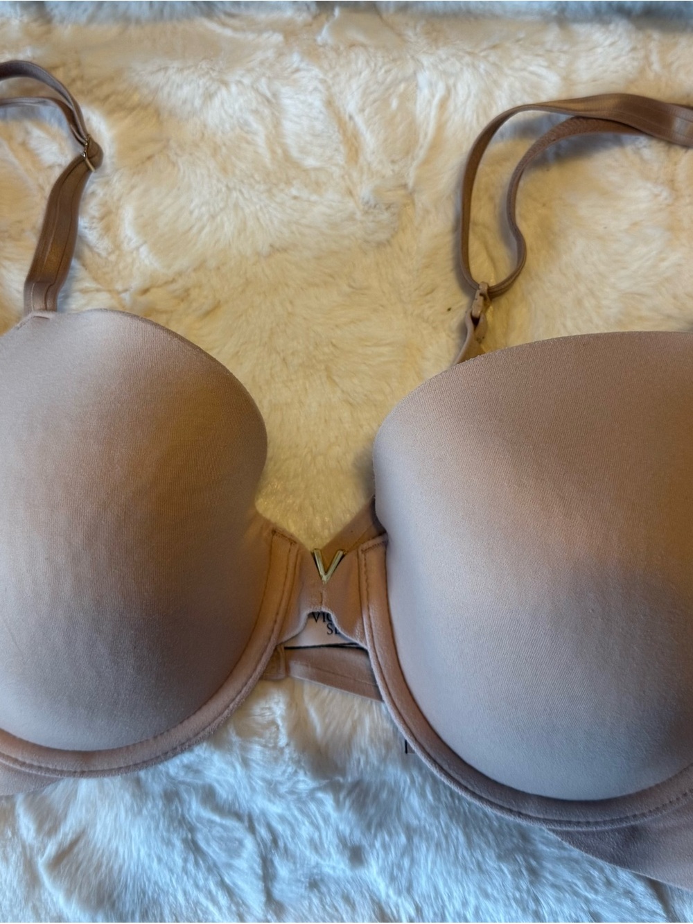 Bundle: Victoria’s Secret Demi Bras